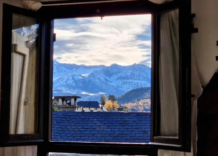 Apartamento Centro De Sallent Con Wifi